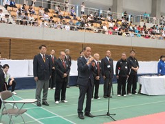 挨拶を行う大森雅夫岡山市長