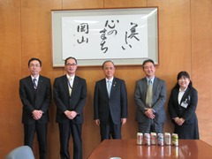 キリンビール株式会社岡山工場工場長・関係者　来訪の様子