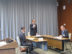 岡山市・岡山市教育委員会・県警本部　三者懇談会の様子