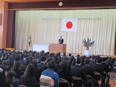 岡山市立小学校卒業式の様子