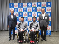 インドネシア2018アジアパラ競技大会　陸上競技出場　松永仁志選手、佐藤友祈選手　来訪の様子