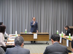 岡山市空家等対策協議会の様子