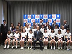 「第5回全国小・中学校リズムダンスふれあいコンクール」出場　大宮小学校児童　来訪の様子