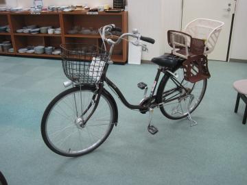抽選品No.60 26インチ こげ茶 自転車の写真