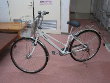 抽選品No.60 26インチ 白 自転車の写真