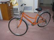 抽選品No.54 27インチ オレンジ 軽快自転車 の写真