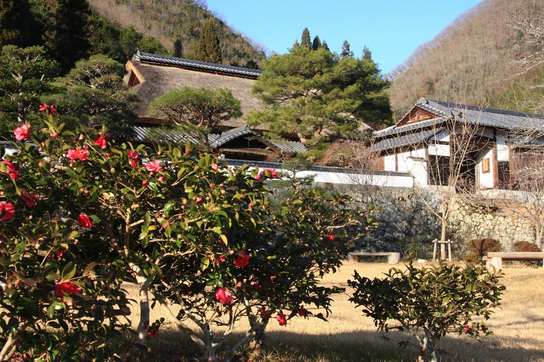 河原邸