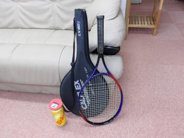 No.45 テニスラケット の写真