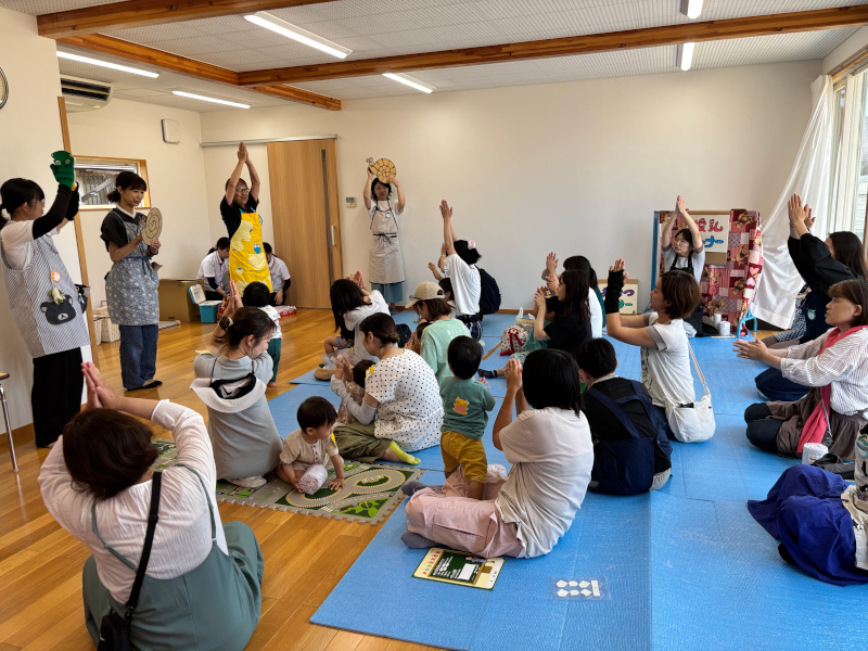 鹿田子育て広場の様子