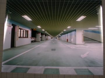 地下駐車場（C棟）の写真