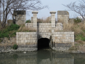 片崎樋門の様子