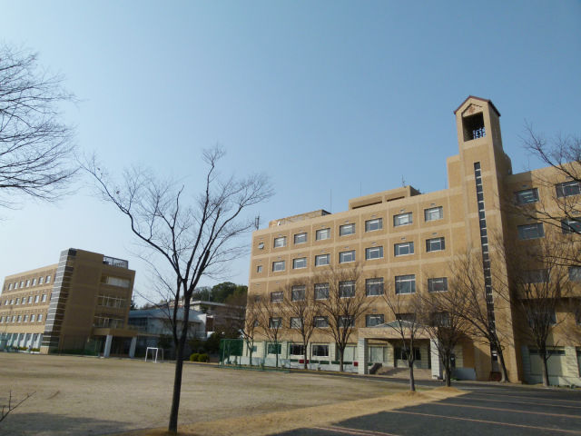 山陽学園短期大学_校舎2