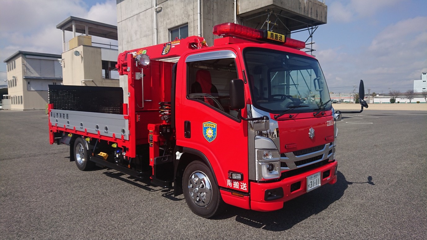 泡原液搬送車の写真（水上バイク積載時）