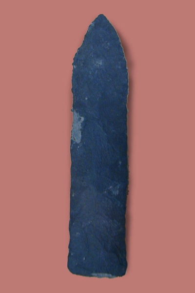 南方遺跡出土の石剣