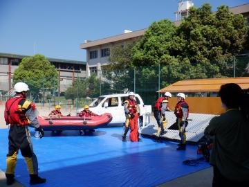 人命救助訓練の写真
