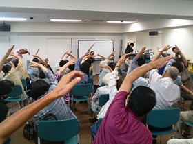 介護予防体操の写真