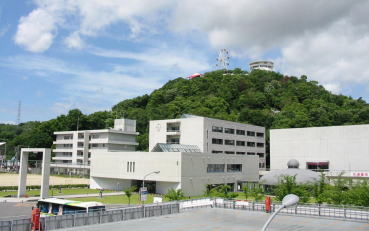 岡山県生涯学習センター外観