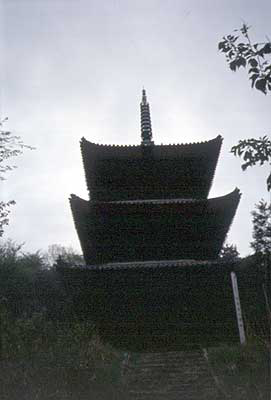 金山寺三重塔の写真