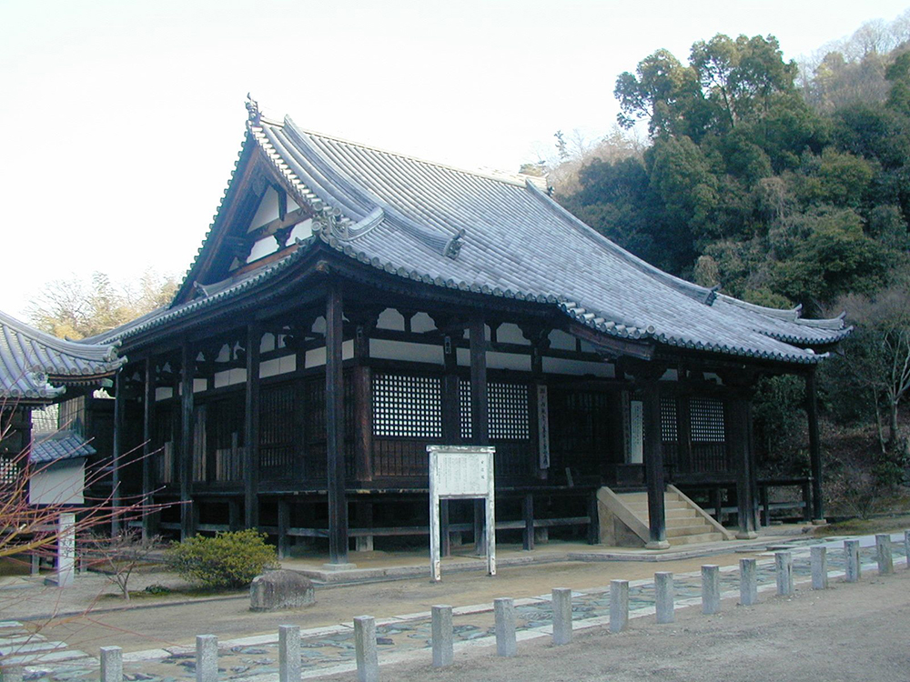 安住院本堂の写真