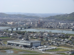 東部クリーンセンター煙突展望室から見た岡山市東区西大寺市街