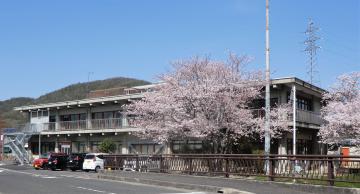 津高地域センター外観