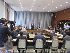 第6回岡山市新型コロナウイルス感染症対策本部会議の様子