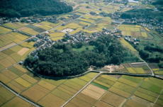 造山古墳の空撮写真