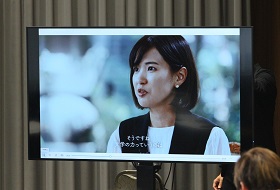 市長記者会見の様子